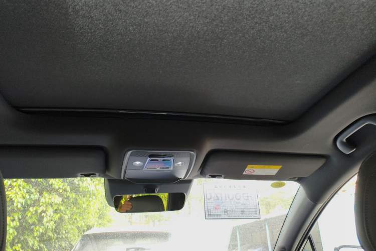 Used BYD Song L DM-i 2025 Intelligent Driving Version 160 km Beyond-Range Type Headliner