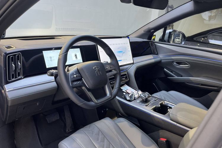 Used BYD Song L DM-i 2025 Intelligent Driving Version 160 km Excellence Edition Interior 2