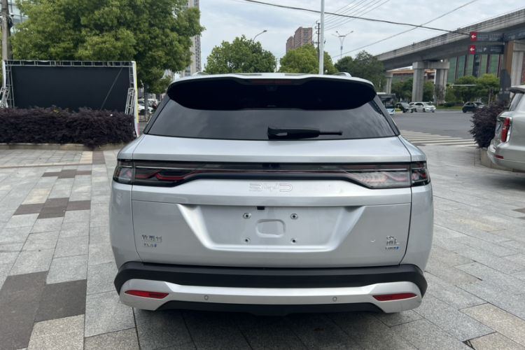 Used BYD Song L DM-i 2025 Intelligent Driving Version 160 km Excellence Edition Interior 3