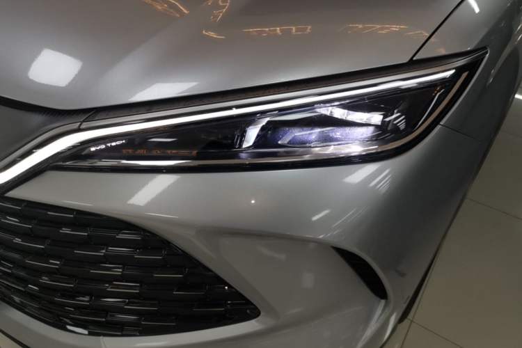 Used BYD Song L DM-i 2025 Intelligent Driving Version 160 km Excellence Edition Left Front Headlight