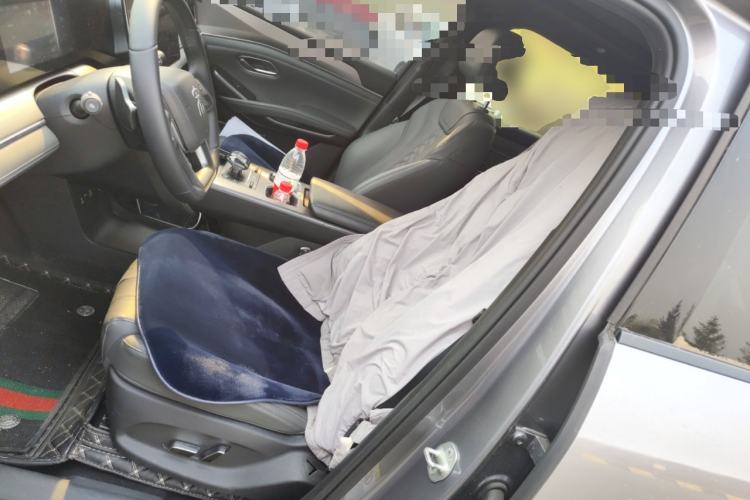 Used BYD Song L DM-i 2025 Intelligent Driving Version 112 km Beyond-Range Type Left Front Seat