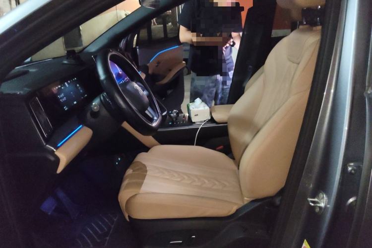 Used BYD Song L DM-i 2025 Intelligent Driving Version 112 km Beyond-Range Type Left Front Seat