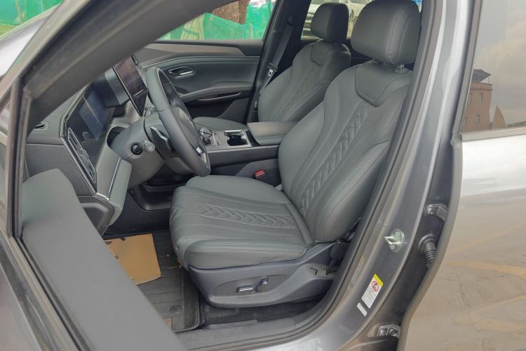 Used BYD Song L DM-i 2025 Intelligent Driving Version 160 km Beyond-Range Type Left Front Seat