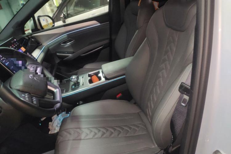 Used BYD Song L DM-i 2025 Intelligent Driving Version 160 km Beyond-Range Type Left Front Seat