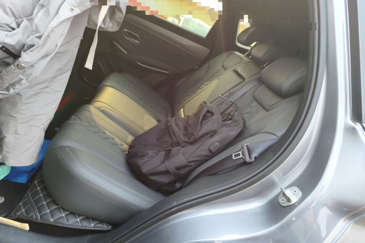 Used BYD Song L DM-i 2025 Intelligent Driving Version 112 km Beyond-Range Type Left Rear Seat