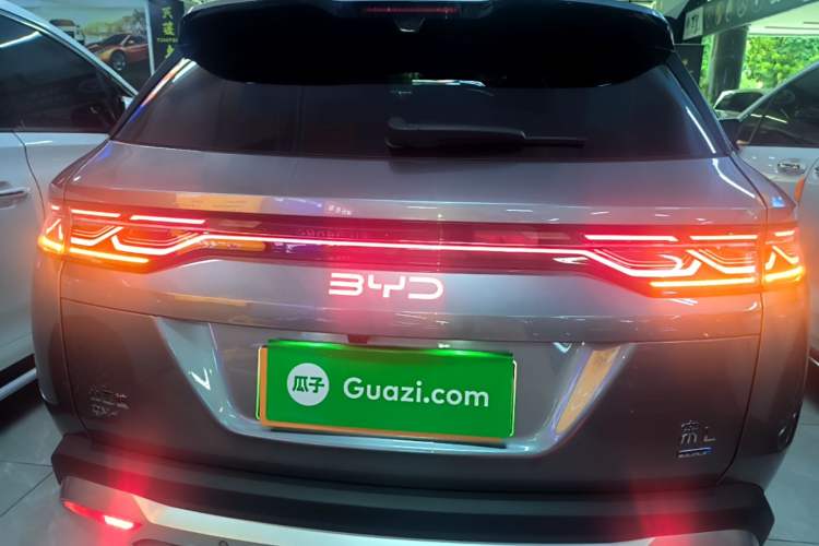 Used BYD Song L DM-i 2025 Intelligent Driving Version 112 km Beyond-Range Type Rear
