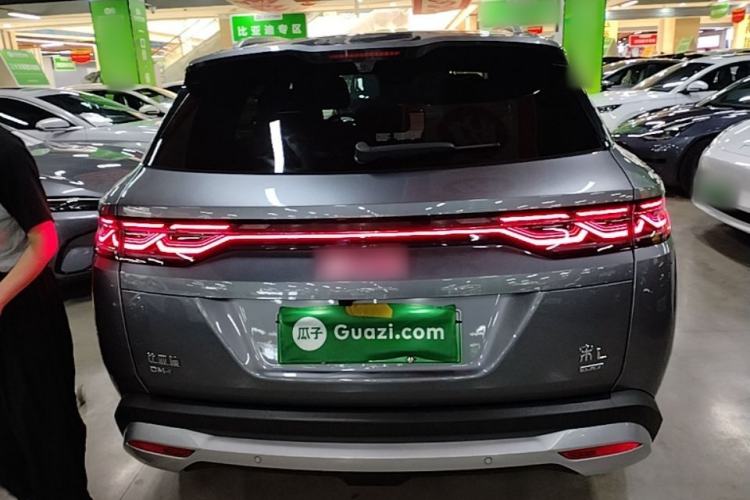 Used BYD Song L DM-i 2025 Intelligent Driving Version 160 km Beyond-Range Type Rear