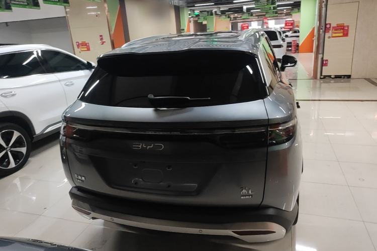 Used BYD Song L DM-i 2025 Intelligent Driving Version 112 km Beyond-Range Type Rear