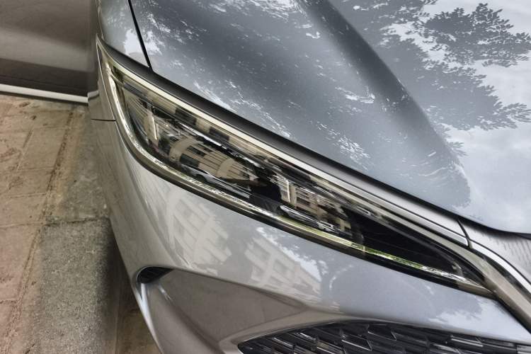 Used BYD Song L DM-i 2025 Intelligent Driving Version 112 km Leading Trim Right Front Headlight
