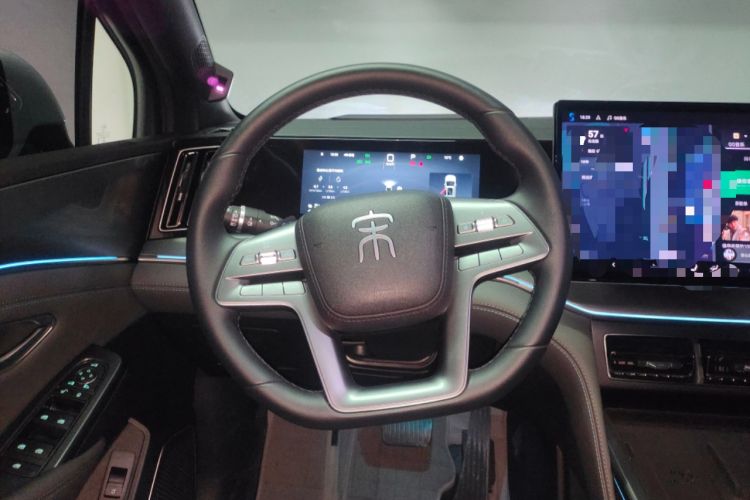 Used BYD Song L DM-i 2025 Intelligent Driving Version 160 km Beyond-Range Type Steering Wheel