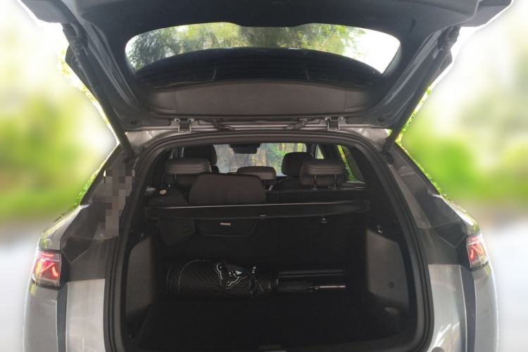 Used BYD Song L DM-i 2025 Intelligent Driving Version 112 km Beyond-Range Type Trunk