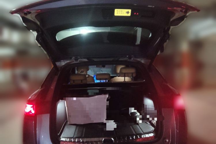 Used BYD Song L DM-i 2025 Intelligent Driving Version 112 km Beyond-Range Type Trunk