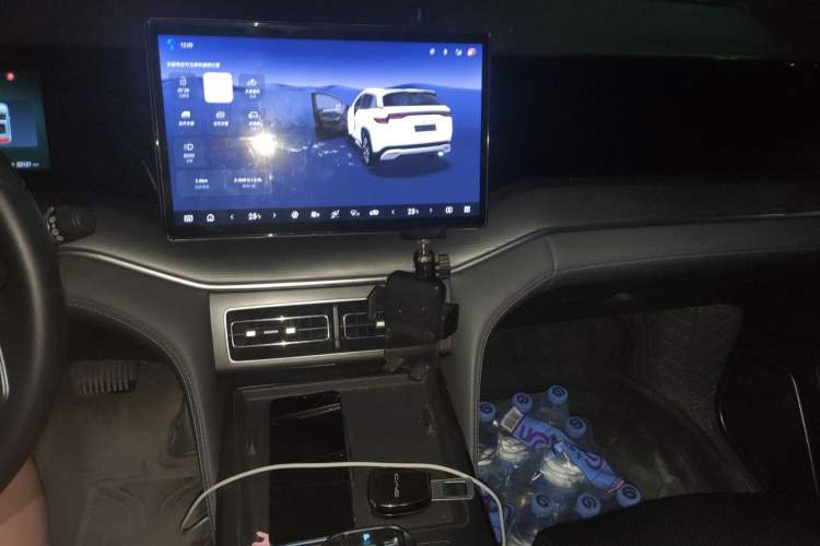 Used BYD Song L DM-i 2025 Intelligent Driving Version 112 km Leading Trim Audio And AC Panel