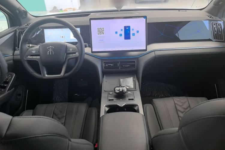 Used BYD Song L DM-i 2025 Intelligent Driving Version 160 km Excellence Edition Center Console