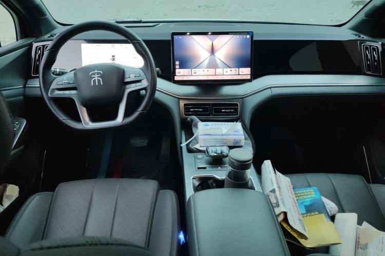 Used BYD Song L DM-i 2025 Intelligent Driving Version 112 km Leading Trim Center Console