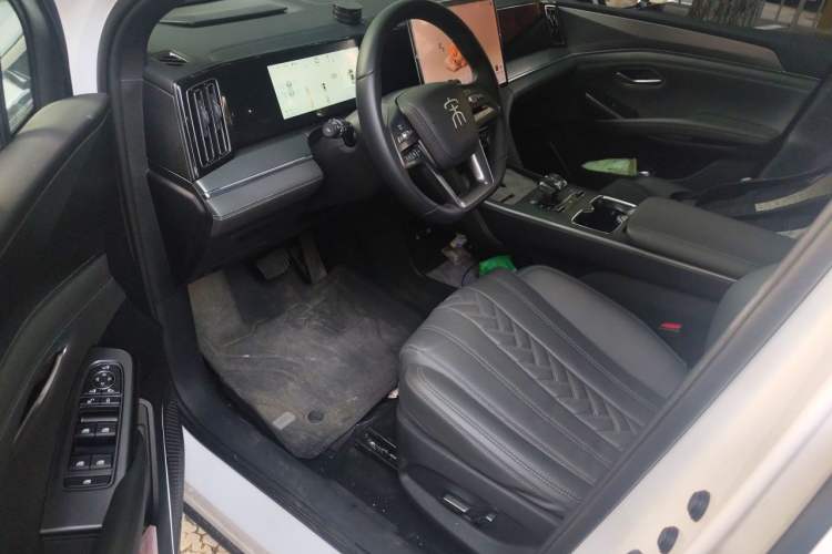 Used BYD Song L DM-i 2025 Intelligent Driving Version 112 km Beyond-Range Type Driver Seat