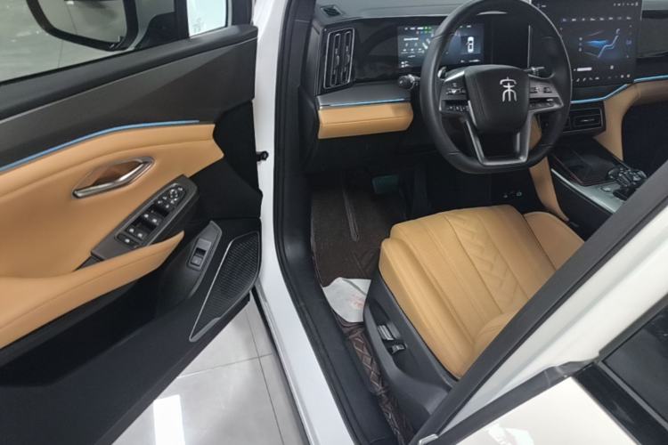 Used BYD Song L DM-i 2025 Intelligent Driving Version 112 km Beyond-Range Type Driver Seat