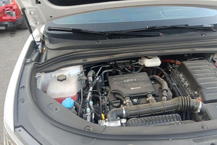 Used BYD Song L DM-i 2025 Intelligent Driving Version 112 km Leading Trim Engine Bay Right