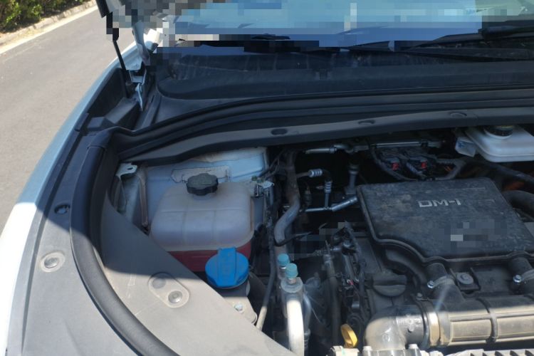 Used BYD Song L DM-i 2025 Intelligent Driving Version 160 km Excellence Edition Engine Bay Right
