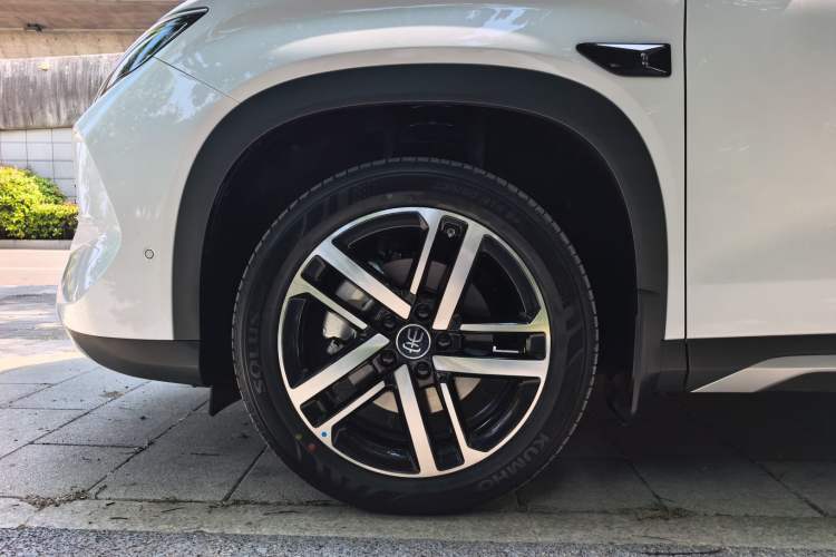 Used BYD Song L DM-i 2025 Intelligent Driving Version 112 km Leading Trim Exterior 1