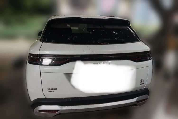 Used BYD Song L DM-i 2025 Intelligent Driving Version 160 km Beyond-Range Type Exterior 3