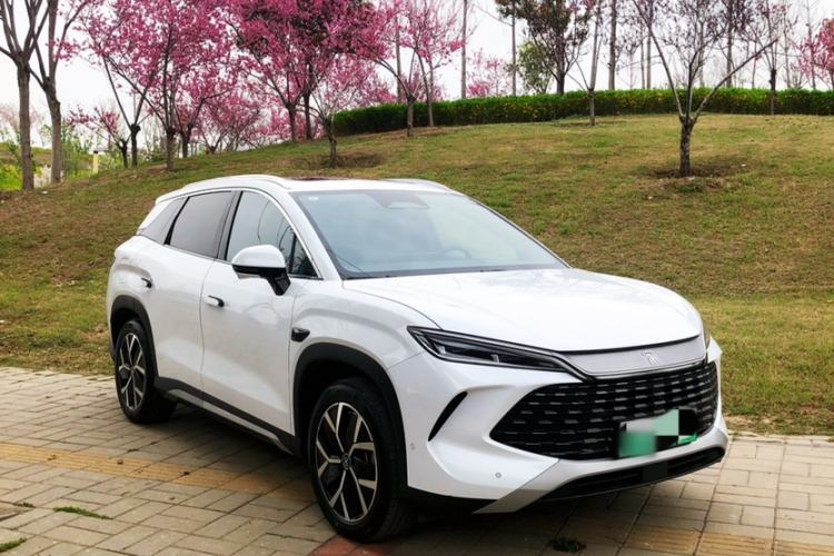 Used BYD Song L DM-i 2025 Intelligent Driving Version 160 km Beyond-Range Type Exterior 3