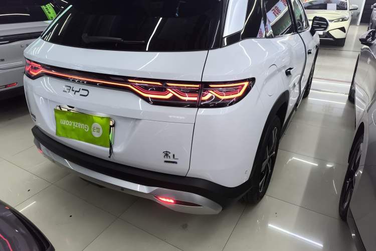 Used BYD Song L DM-i 2025 Intelligent Driving Version 160 km Beyond-Range Type Exterior 3