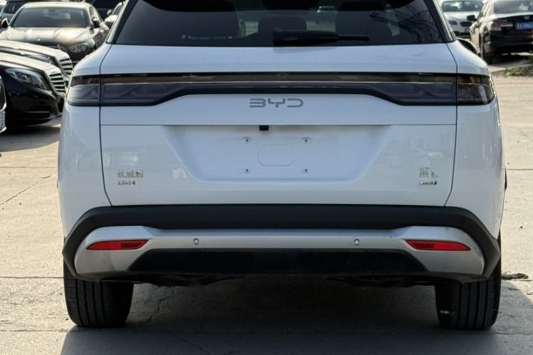 Used BYD Song L DM-i 2025 Intelligent Driving Version 160 km Beyond-Range Type Exterior 4