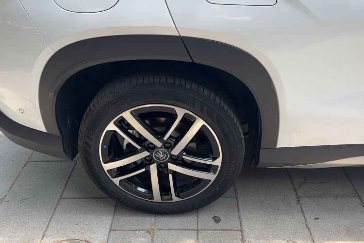Used BYD Song L DM-i 2025 Intelligent Driving Version 112 km Leading Trim Exterior 5