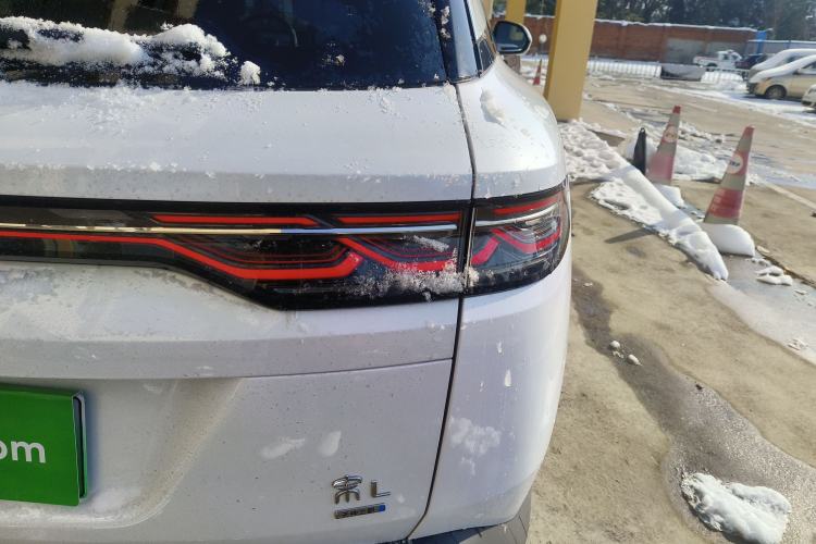 Used BYD Song L DM-i 2025 Intelligent Driving Version 160 km Beyond-Range Type Exterior 6