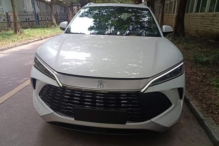 Used BYD Song L DM-i 2025 Intelligent Driving Version 160 km Beyond-Range Type Front