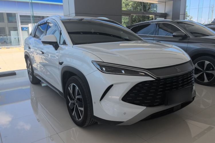 Used BYD Song L DM-i 2025 Intelligent Driving Version 160 km Excellence Edition Front Right 45 Deg