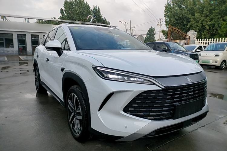 Used BYD Song L DM-i 2025 Intelligent Driving Version 112 km Leading Trim Front Right 45 Deg