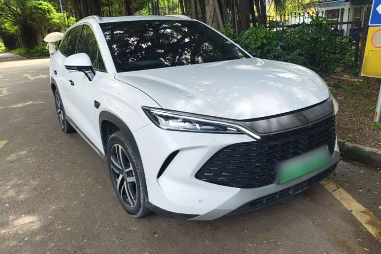 Used BYD Song L DM-i 2025 Intelligent Driving Version 112 km Beyond-Range Type Front Right 45 Deg