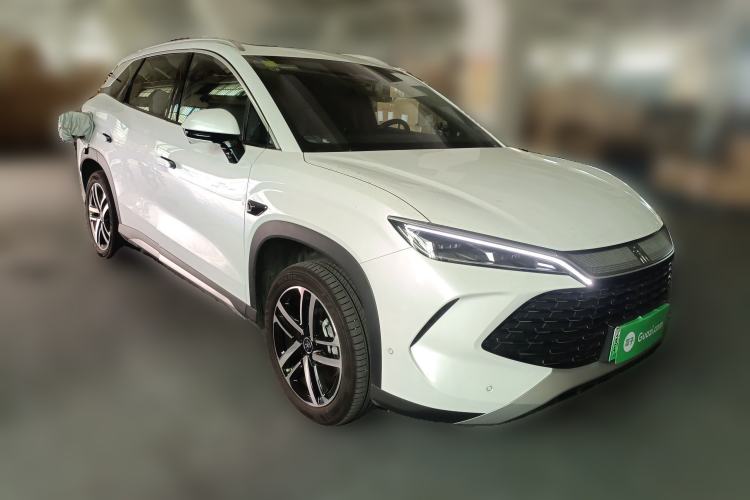 Used BYD Song L DM-i 2025 Intelligent Driving Version 112 km Leading Trim Front Right 45 Deg
