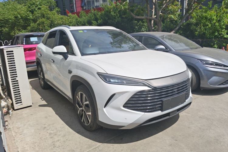 Used BYD Song L DM-i 2025 Intelligent Driving Version 160 km Beyond-Range Type Front Right 45 Deg