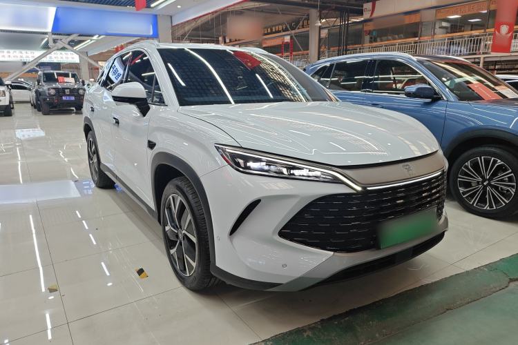 Used BYD Song L DM-i 2025 Intelligent Driving Version 160 km Beyond-Range Type Front Right 45 Deg