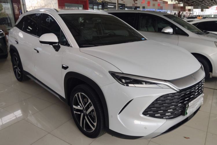 Used BYD Song L DM-i 2025 Intelligent Driving Version 112 km Beyond-Range Type Front Right 45 Deg