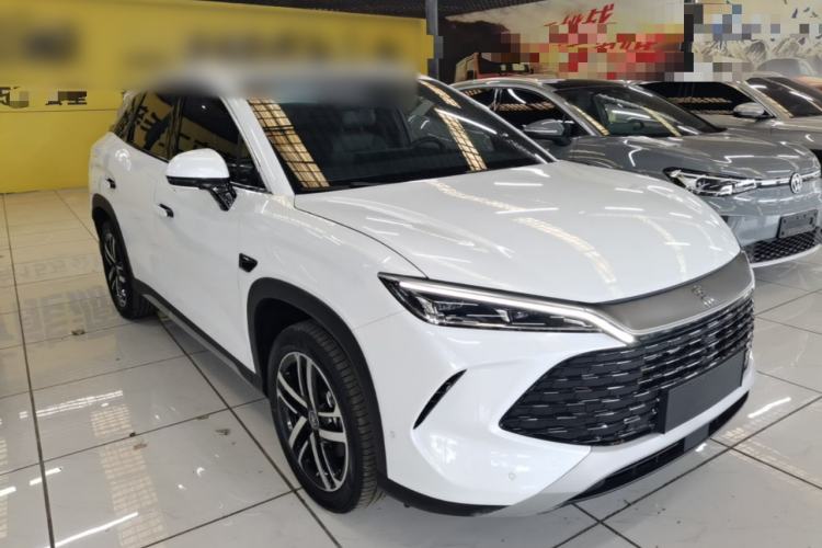 Used BYD Song L DM-i 2025 Intelligent Driving Version 112 km Beyond-Range Type Front Right 45 Deg