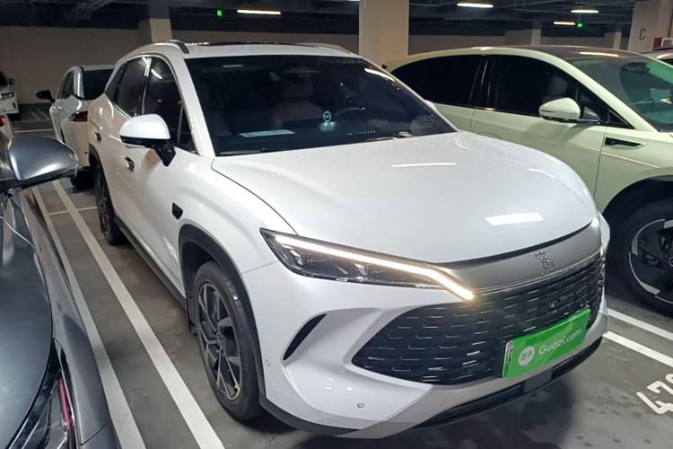 Used BYD Song L DM-i 2025 Intelligent Driving Version 160 km Beyond-Range Type Front Right 45 Deg