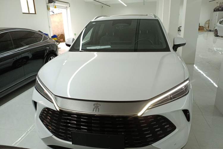 Used BYD Song L DM-i 2025 Intelligent Driving Version 160 km Beyond-Range Type Front