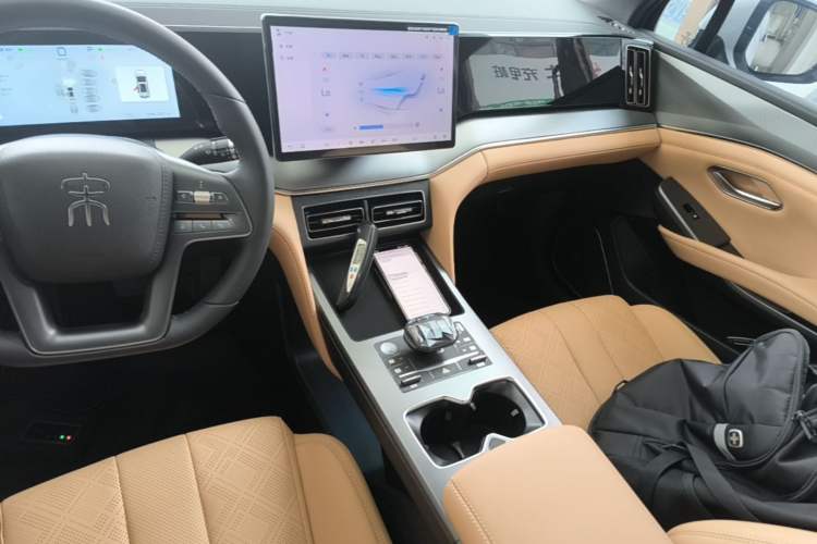 Used BYD Song L DM-i 2025 Intelligent Driving Version 112 km Leading Trim Gear Lever