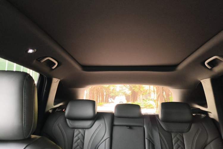 Used BYD Song L DM-i 2025 Intelligent Driving Version 112 km Beyond-Range Type Headliner