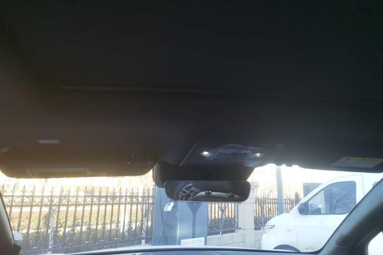 Used BYD Song L DM-i 2025 Intelligent Driving Version 160 km Beyond-Range Type Headliner