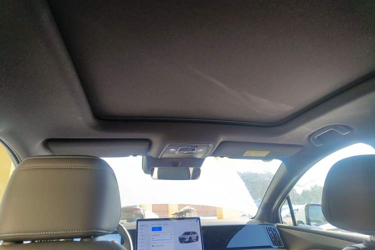 Used BYD Song L DM-i 2025 Intelligent Driving Version 160 km Beyond-Range Type Headliner
