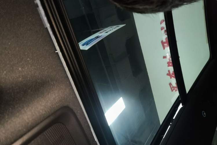 Used BYD Song L DM-i 2025 Intelligent Driving Version 112 km Beyond-Range Type Headliner