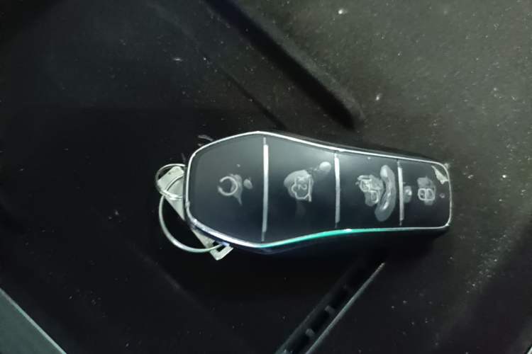 Used BYD Song L DM-i 2025 Intelligent Driving Version 160 km Beyond-Range Type Interior 1