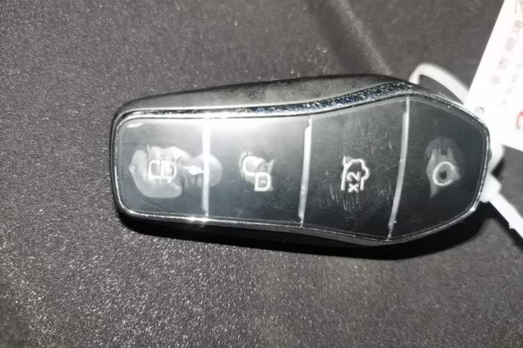 Used BYD Song L DM-i 2025 Intelligent Driving Version 112 km Leading Trim Interior 1