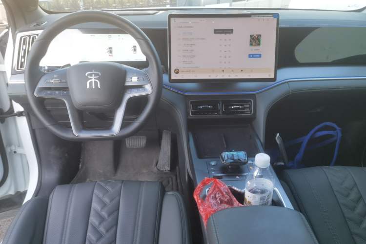 Used BYD Song L DM-i 2025 Intelligent Driving Version 160 km Beyond-Range Type Interior 2