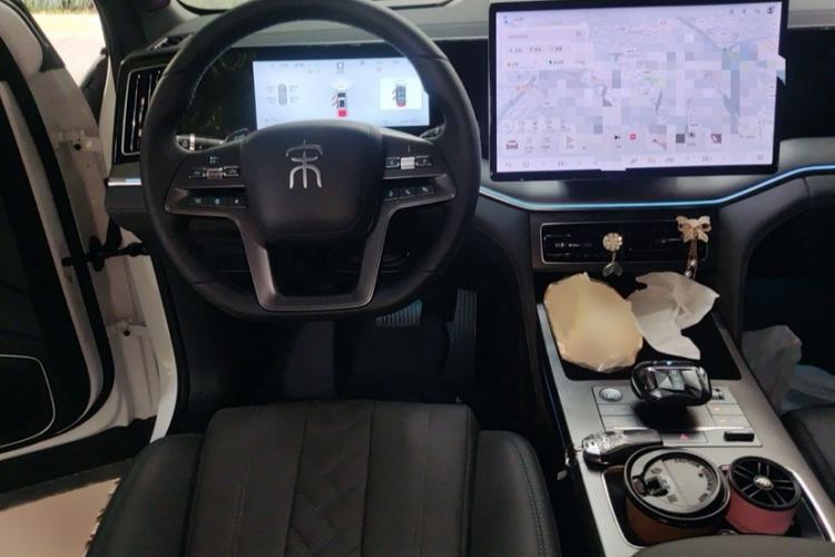 Used BYD Song L DM-i 2025 Intelligent Driving Version 160 km Beyond-Range Type Interior 6
